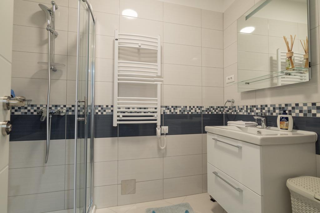 Drop In Split Luxury Suites Kültér fotó