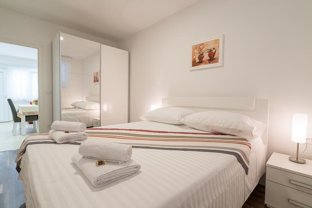 Drop In Split Luxury Suites Kültér fotó